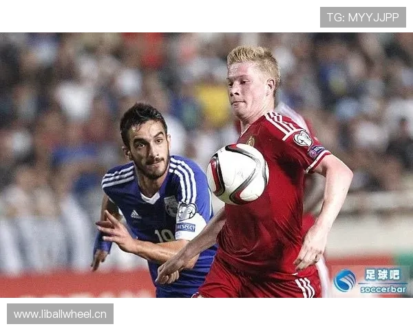 德布劳内传中与边路调度能力解析：进攻多样性如何体现