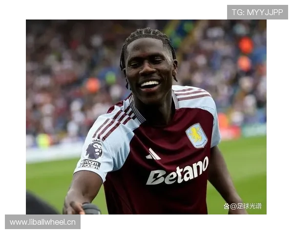 奥纳纳 vs 楚阿梅尼：新生代防守中场谁更全面