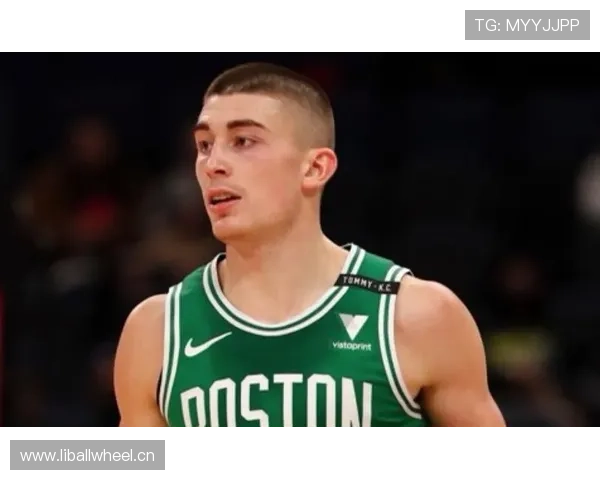 佩顿·普里查德突破拉开局面，助马刺关键时刻得分提高效率